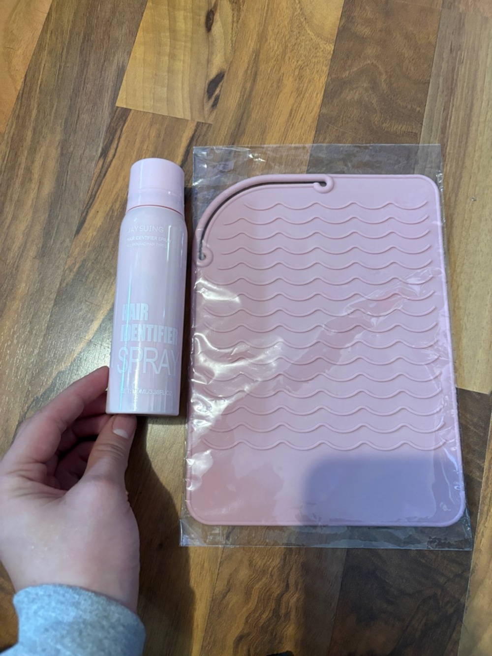 Pink Hair Identifier Spray + Silicone Hot Tool Mat